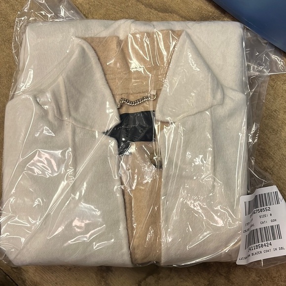 J Crew Leighton blazer-jacket in double-faced wool
Item BJ930 - Picture 6 of 6